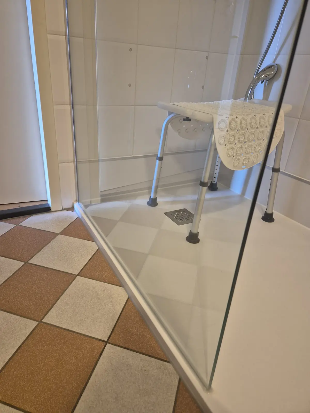 Na: Drempelloos — 2025-08-16