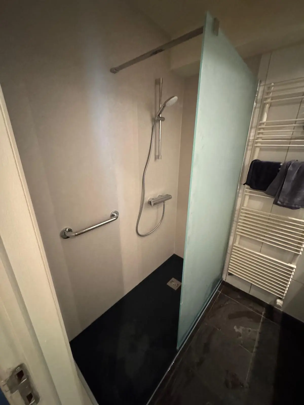 Na: Drempelloos — 2025-08-16