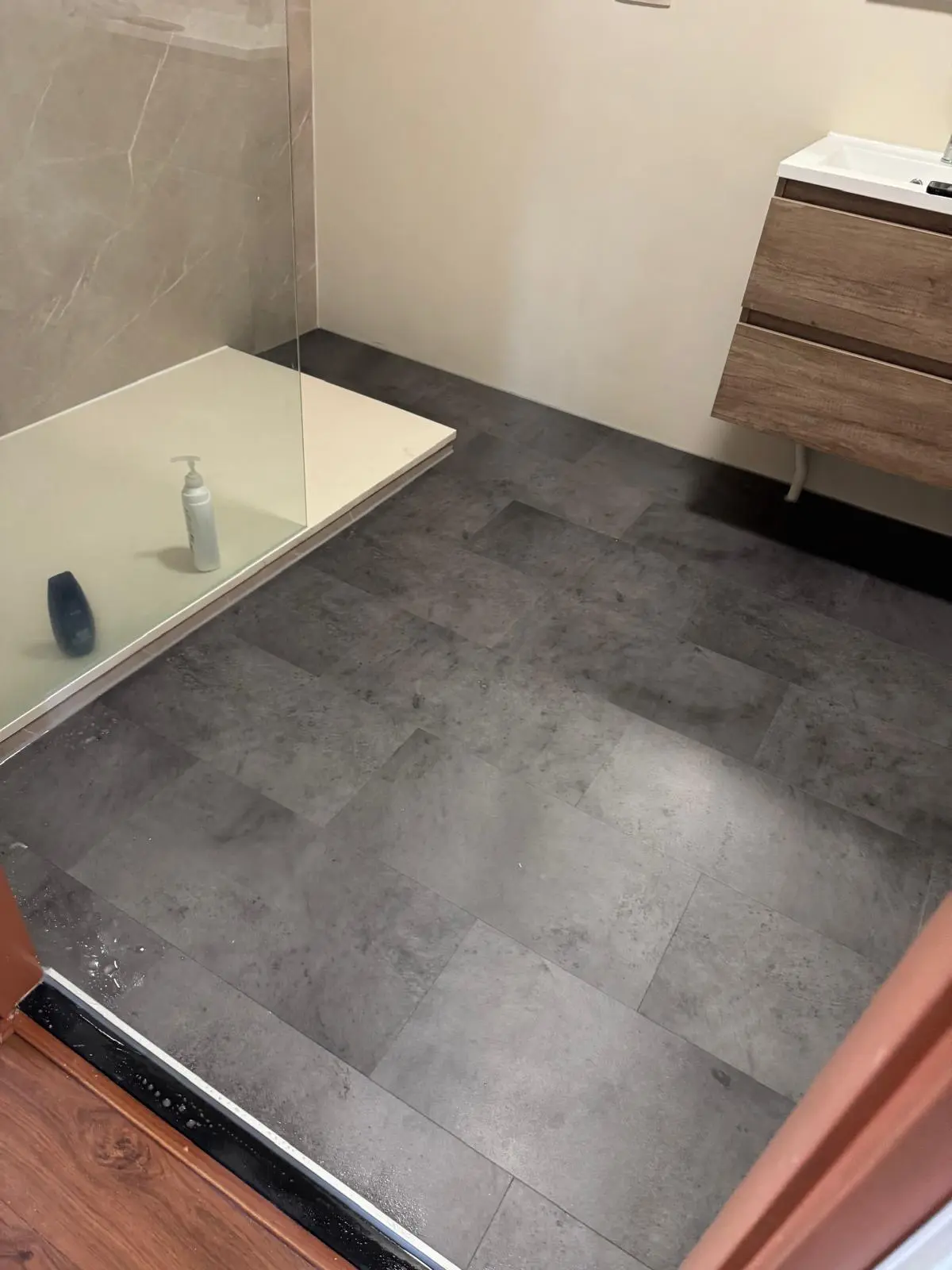 Na: Antislip — 2025-09-19